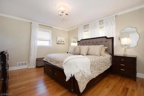 12 Swan Ter, Wayne, NJ 07470 photo 11