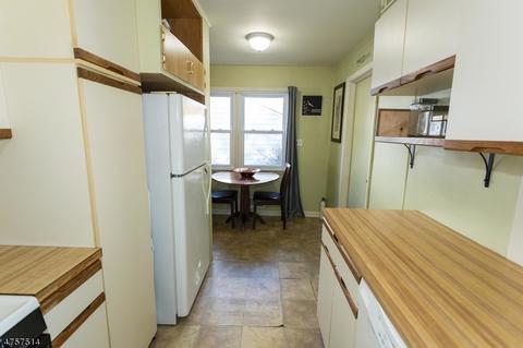 415 Warfield Rd, North Plainfield, NJ 07063 photo 11