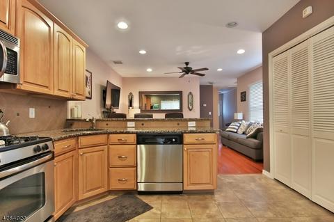 84 Bloomfield Ave, Nutley, NJ 07110 photo 8