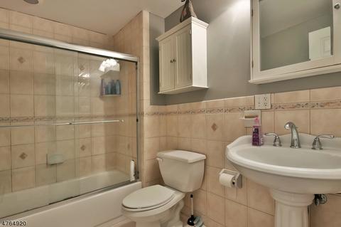 84 Bloomfield Ave, Nutley, NJ 07110 photo 22
