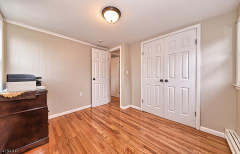 217 Ratzer Rd, Wayne, NJ 07470 photo 12