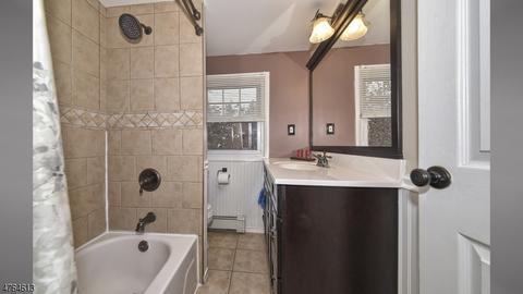 217 Ratzer Rd, Wayne, NJ 07470 photo 13