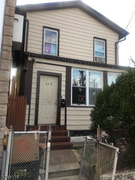 209 3rd St, Passaic, NJ 07055 photo 1