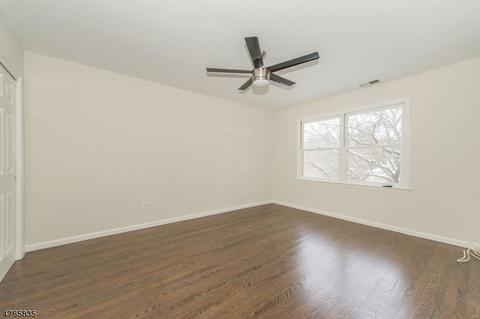 77 Lexington Ln, Wayne, NJ 07470 photo 16