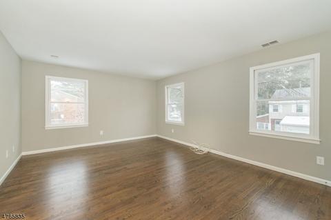 77 Lexington Ln, Wayne, NJ 07470 photo 13