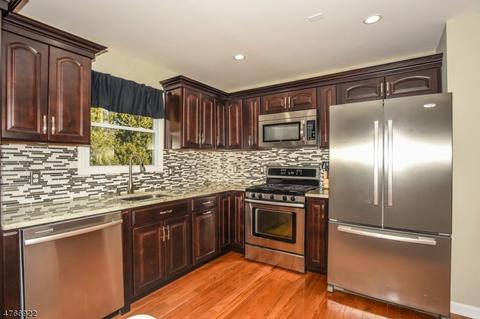 4 Green Tree Ln, Dover, NJ 07801 photo 7