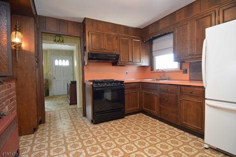 55 Summit Ave, Waldwick, NJ 07463 photo 7