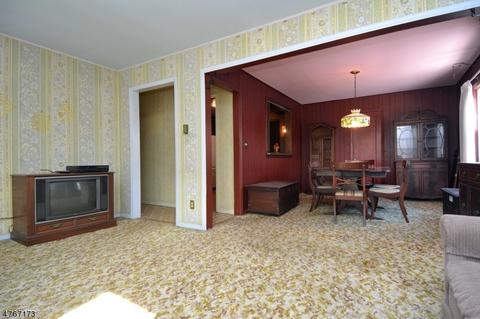 55 Summit Ave, Waldwick, NJ 07463 photo 4