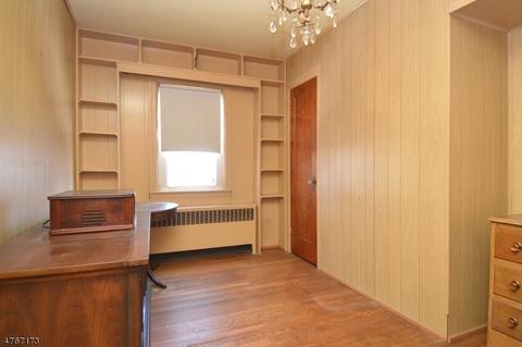 55 Summit Ave, Waldwick, NJ 07463 photo 13