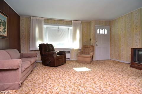 55 Summit Ave, Waldwick, NJ 07463 photo 2