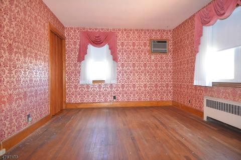 55 Summit Ave, Waldwick, NJ 07463 photo 11