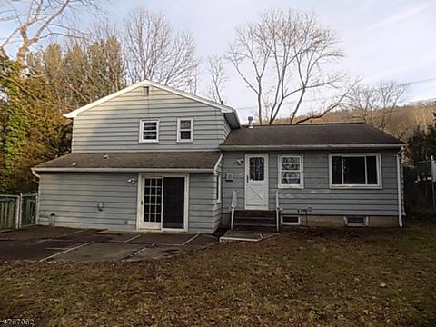 149 Crescent Rd, Wanaque, NJ 07465 photo 2