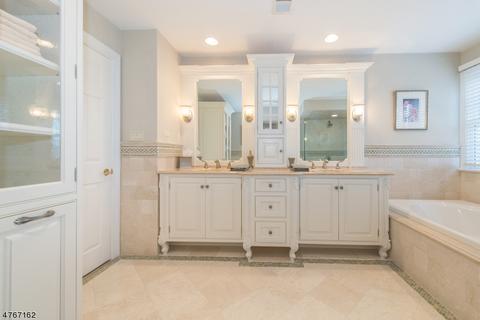 12 Almadera Dr, Wayne, NJ 07470 photo 17