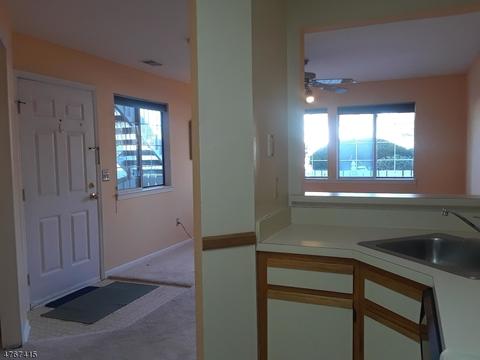 59 Hyde Ct, Bedminster, NJ 07921 photo 5