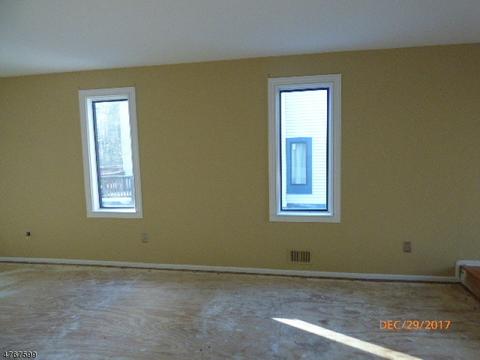 46 Overlook Dr, Hackettstown, NJ 07840 photo 9