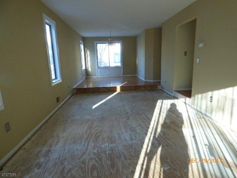 46 Overlook Dr, Hackettstown, NJ 07840 photo 11