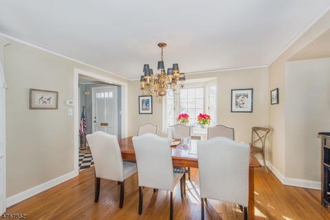 15 Champlain Ter, Montclair, NJ 07042 photo 3