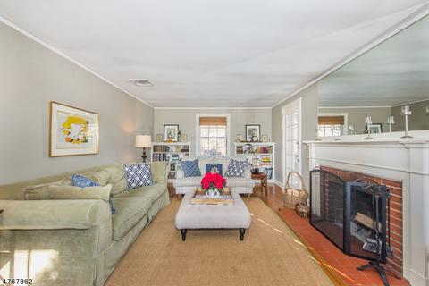 15 Champlain Ter, Montclair, NJ 07042 photo 7