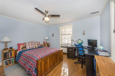 15 Champlain Ter, Montclair, NJ 07042 photo 12