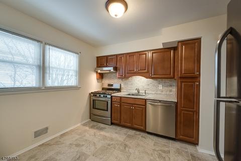 52 White Birch Dr, Rockaway, NJ 07866 photo 3