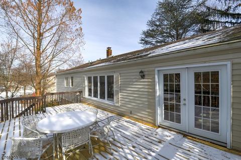 16 Vernon Ct, Wayne, NJ 07470 photo 24