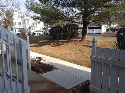 79 Hyde Ct, Bedminster, NJ 07921 photo 11