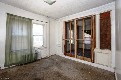 218 Johnston Ave, Plainfield, NJ 07062 photo 8