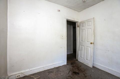 218 Johnston Ave, Plainfield, NJ 07062 photo 5