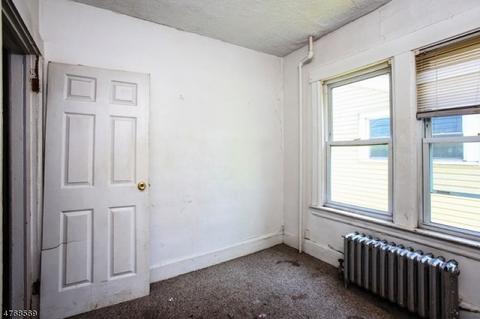218 Johnston Ave, Plainfield, NJ 07062 photo 4
