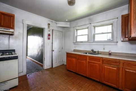 218 Johnston Ave, Plainfield, NJ 07062 photo 12