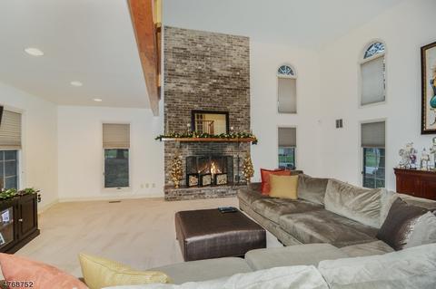 49 Union Ave, Upper Saddle River, NJ 07458 photo 9