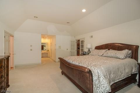 49 Union Ave, Upper Saddle River, NJ 07458 photo 14