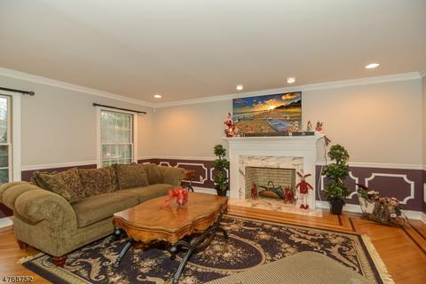 49 Union Ave, Upper Saddle River, NJ 07458 photo 11