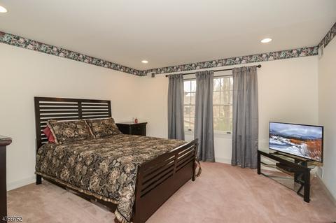 49 Union Ave, Upper Saddle River, NJ 07458 photo 17