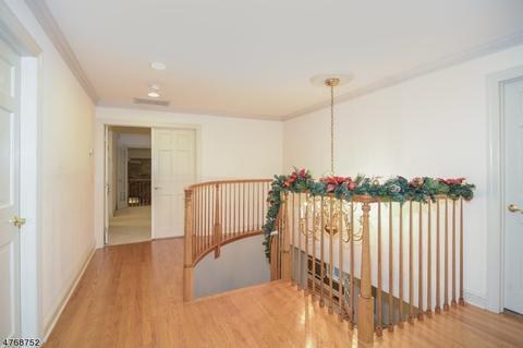 49 Union Ave, Upper Saddle River, NJ 07458 photo 12