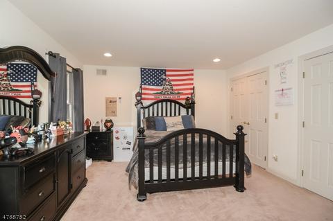 49 Union Ave, Upper Saddle River, NJ 07458 photo 18