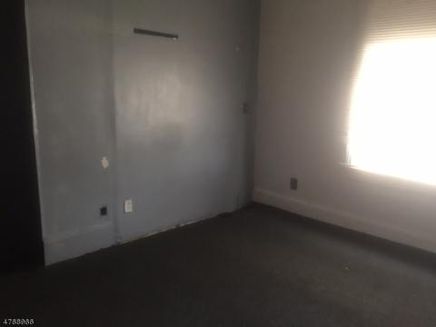 23 Fairview Ave, North Plainfield, NJ 07060 photo 6