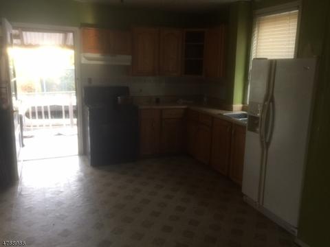 23 Fairview Ave, North Plainfield, NJ 07060 photo 9