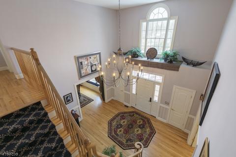 103 Eileen Dr, Cedar Grove, NJ 07009 photo 2