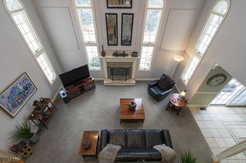 103 Eileen Dr, Cedar Grove, NJ 07009 photo 9