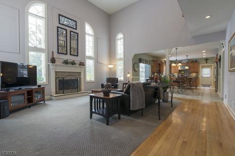 103 Eileen Dr, Cedar Grove, NJ 07009 photo 10