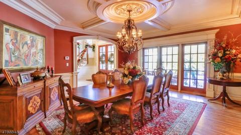 22 Cherry Ln, Upper Saddle River, NJ 07458 photo 5