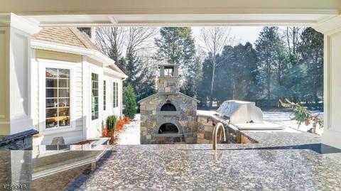 22 Cherry Ln, Upper Saddle River, NJ 07458 photo 22