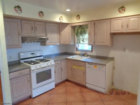 194 Silver Ave, Hillside, NJ 07205 photo 6