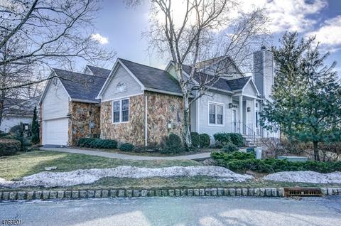 16 Worcester Dr, Wayne, NJ 07470 photo 1