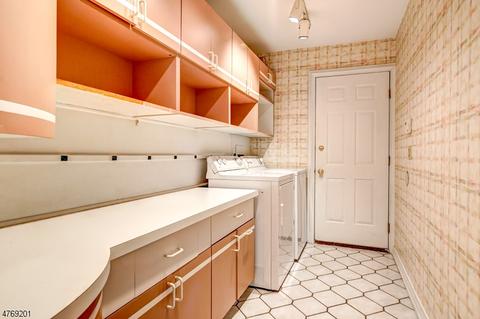 16 Worcester Dr, Wayne, NJ 07470 photo 11