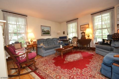 102 Main St, Hampton, NJ 08827 photo 4