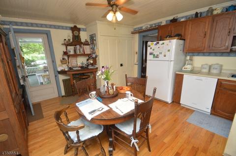 102 Main St, Hampton, NJ 08827 photo 9