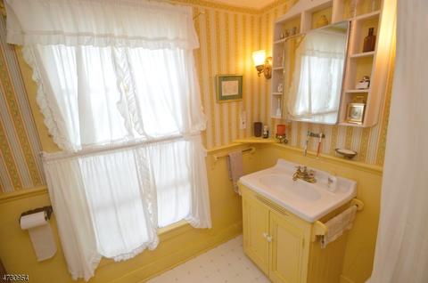 102 Main St, Hampton, NJ 08827 photo 18