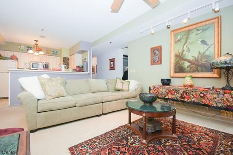 3105 Schindler Ln, Wayne, NJ 07470 photo 6